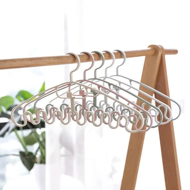 2-Pack Wave-Shaped Plastic Hanger Racks