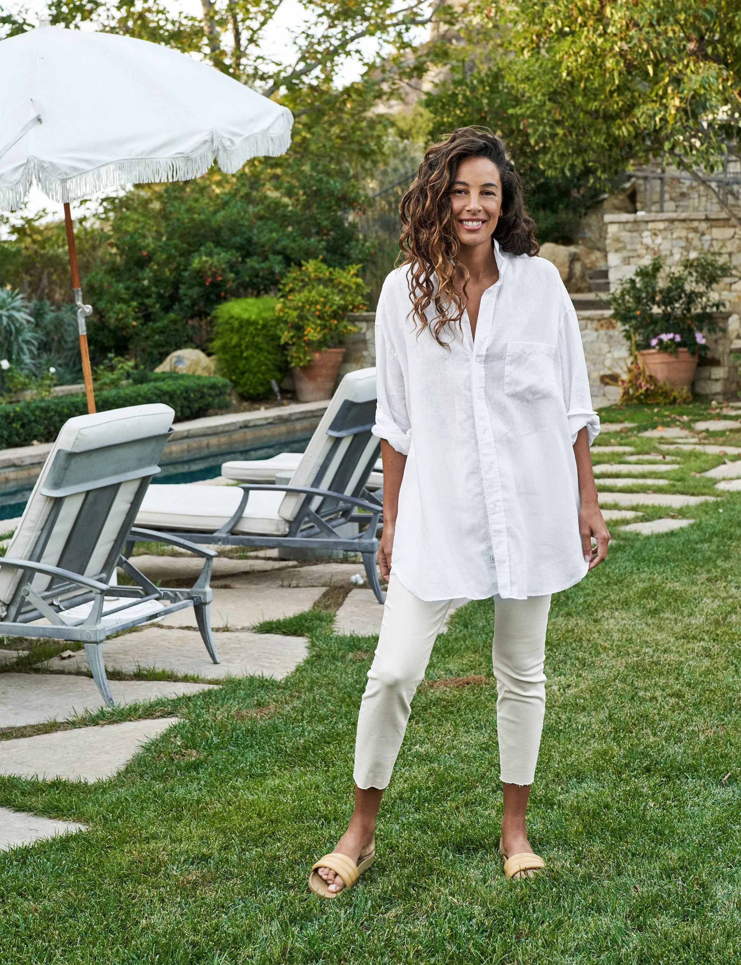 FRANK AND EILEEN - MACKENZIE EXAGGERATED ONE SIZE BUTTON UP SHIRT IN LIVED IN LINEN