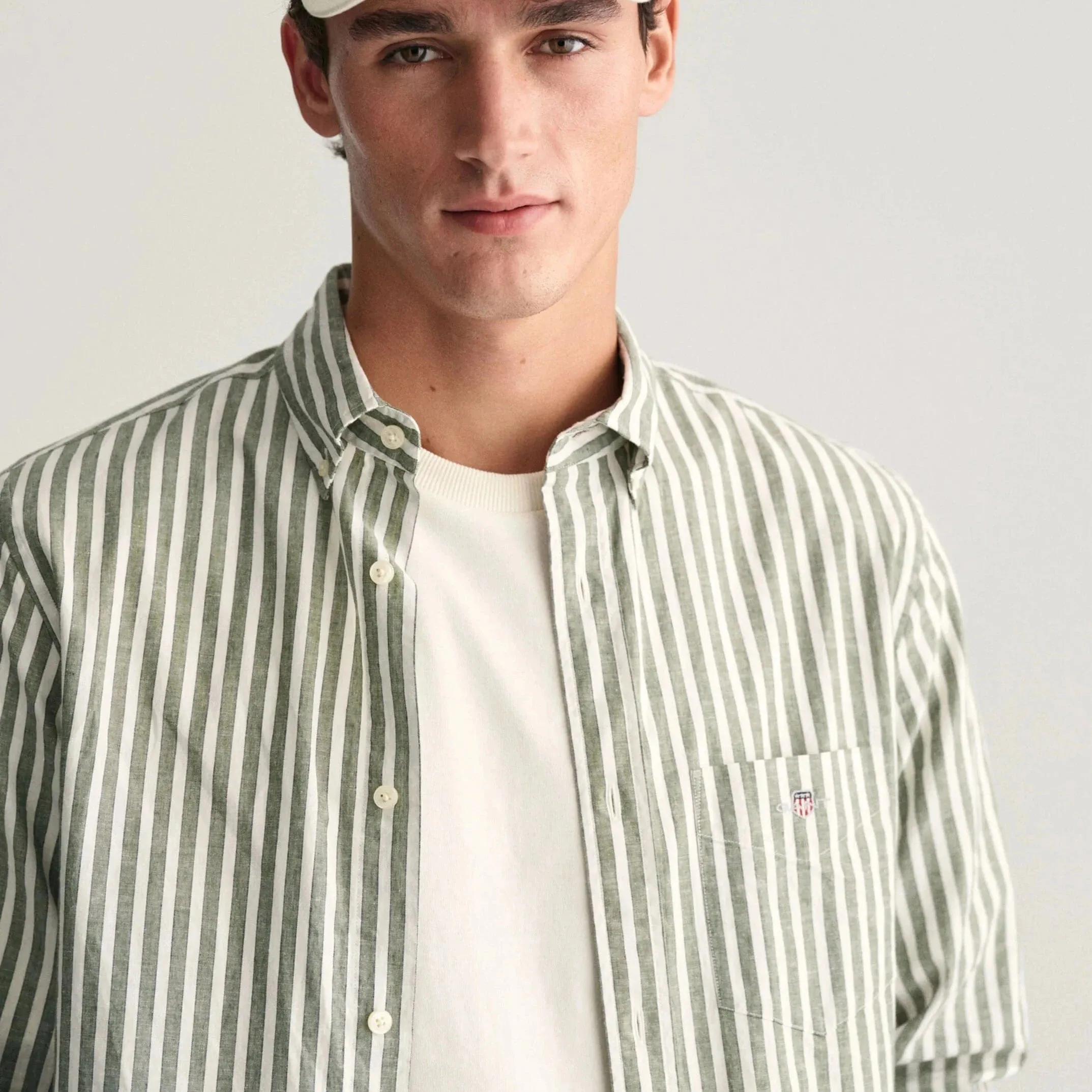 GANT Regular Fit Striped Cotton Linen Shirt in Pine Green