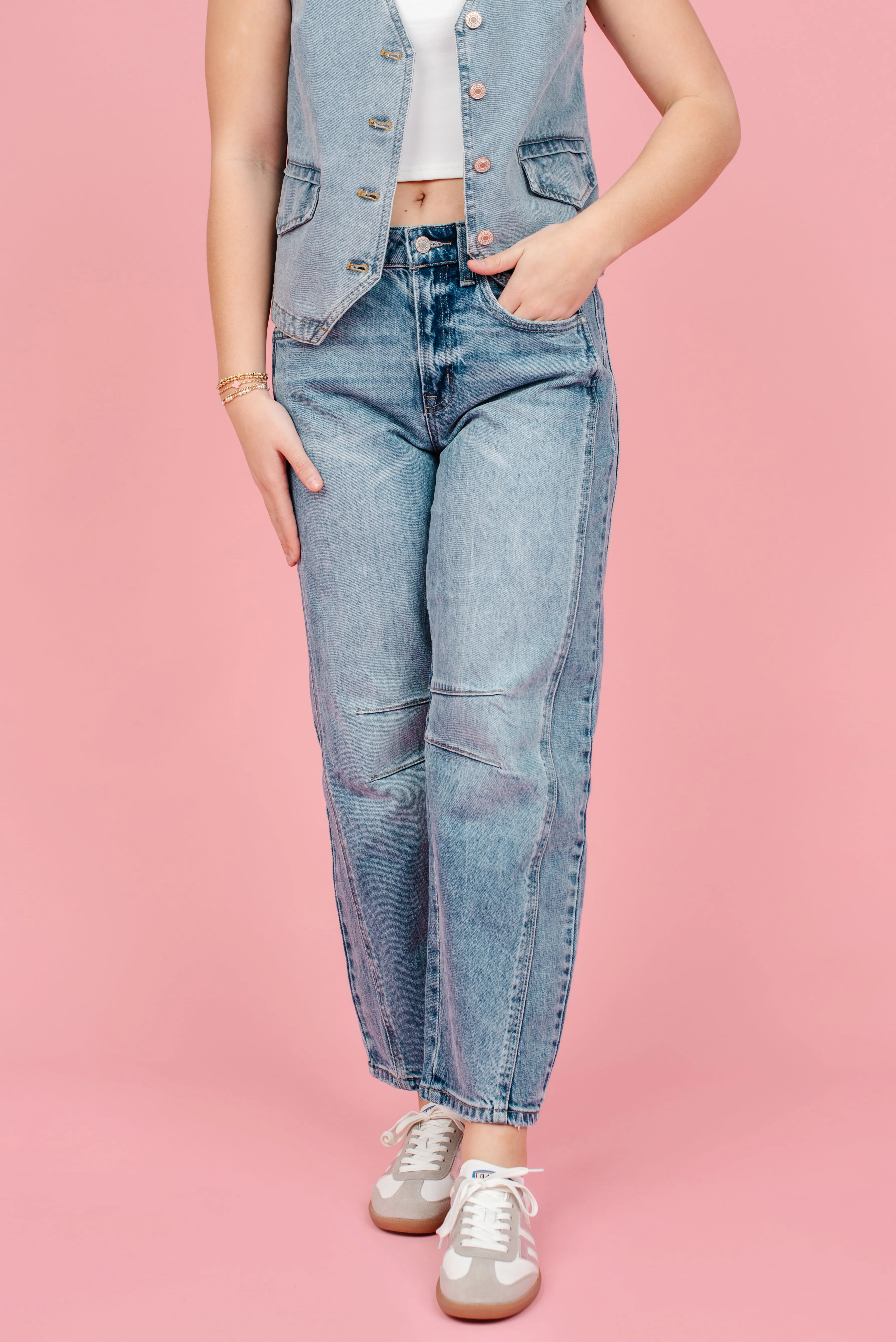 High Rise Barrel Jeans