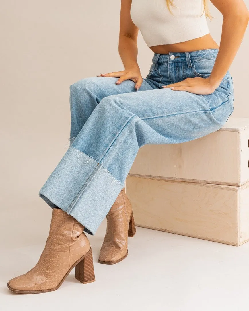 High Waisted Wide Leg Cuffed Jeans - Light Denim