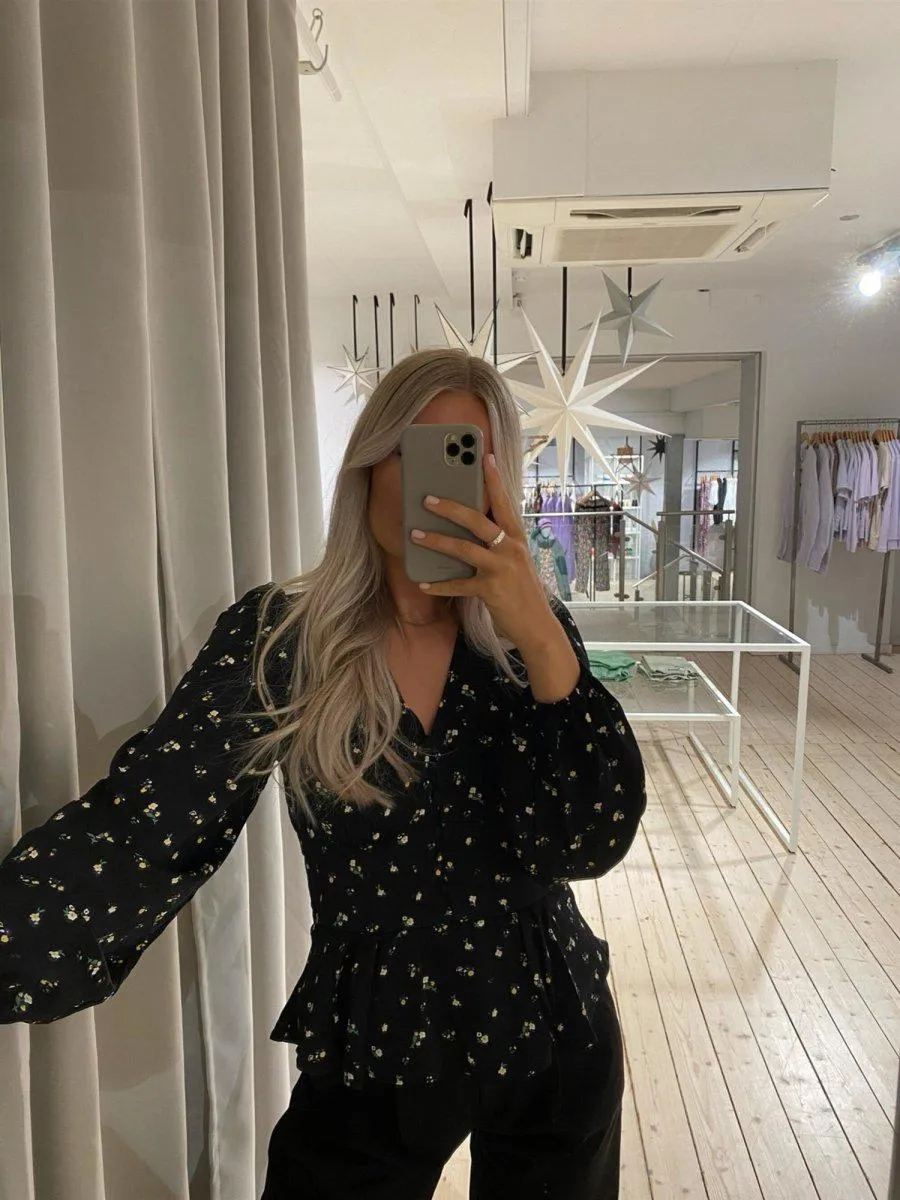 Meryl Midnight Flower Blouse - Black