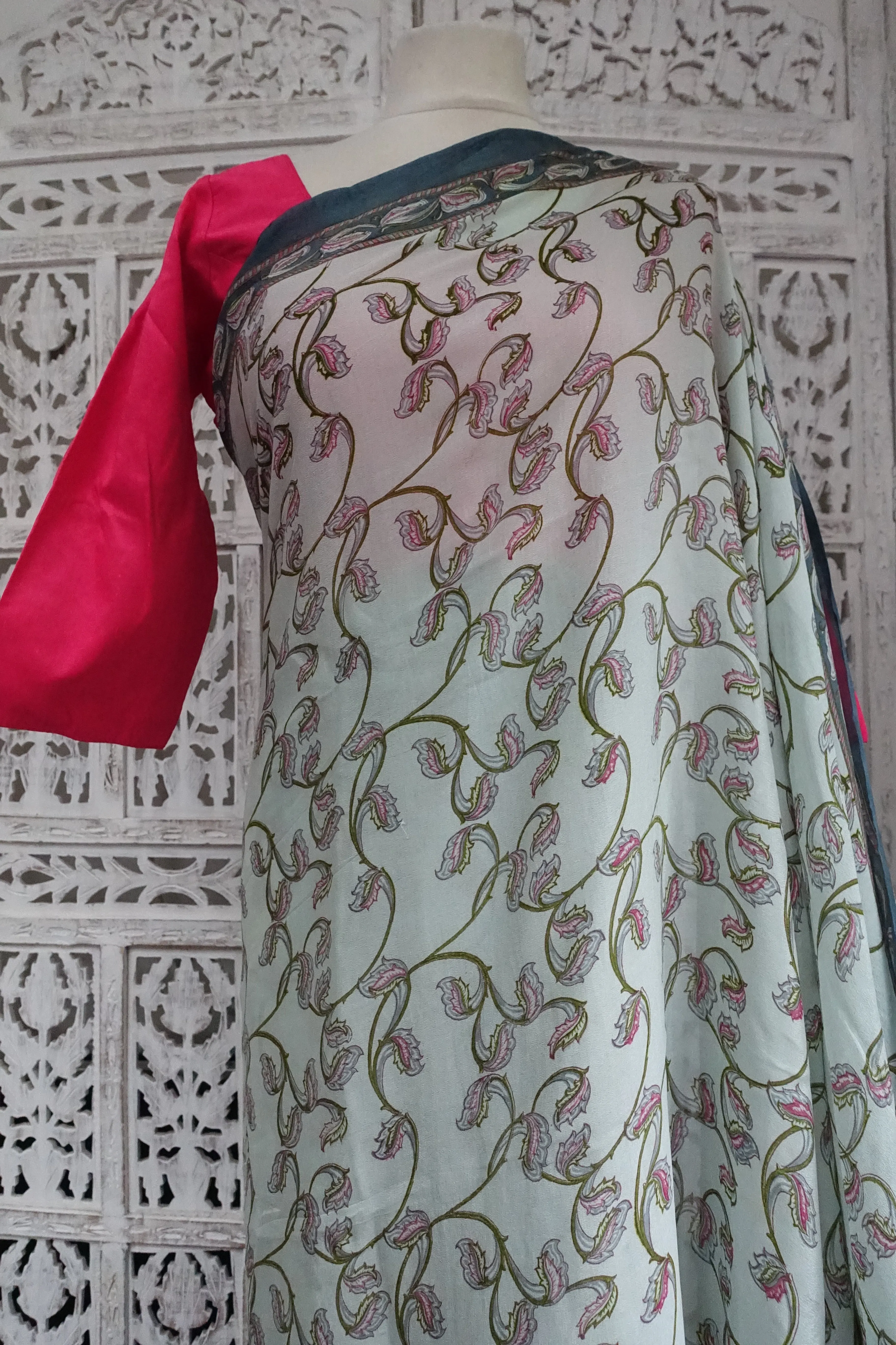 Printed Fine Silk Vintage Printed Sari - Preloved