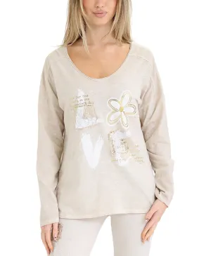 "Love" Daisy Top