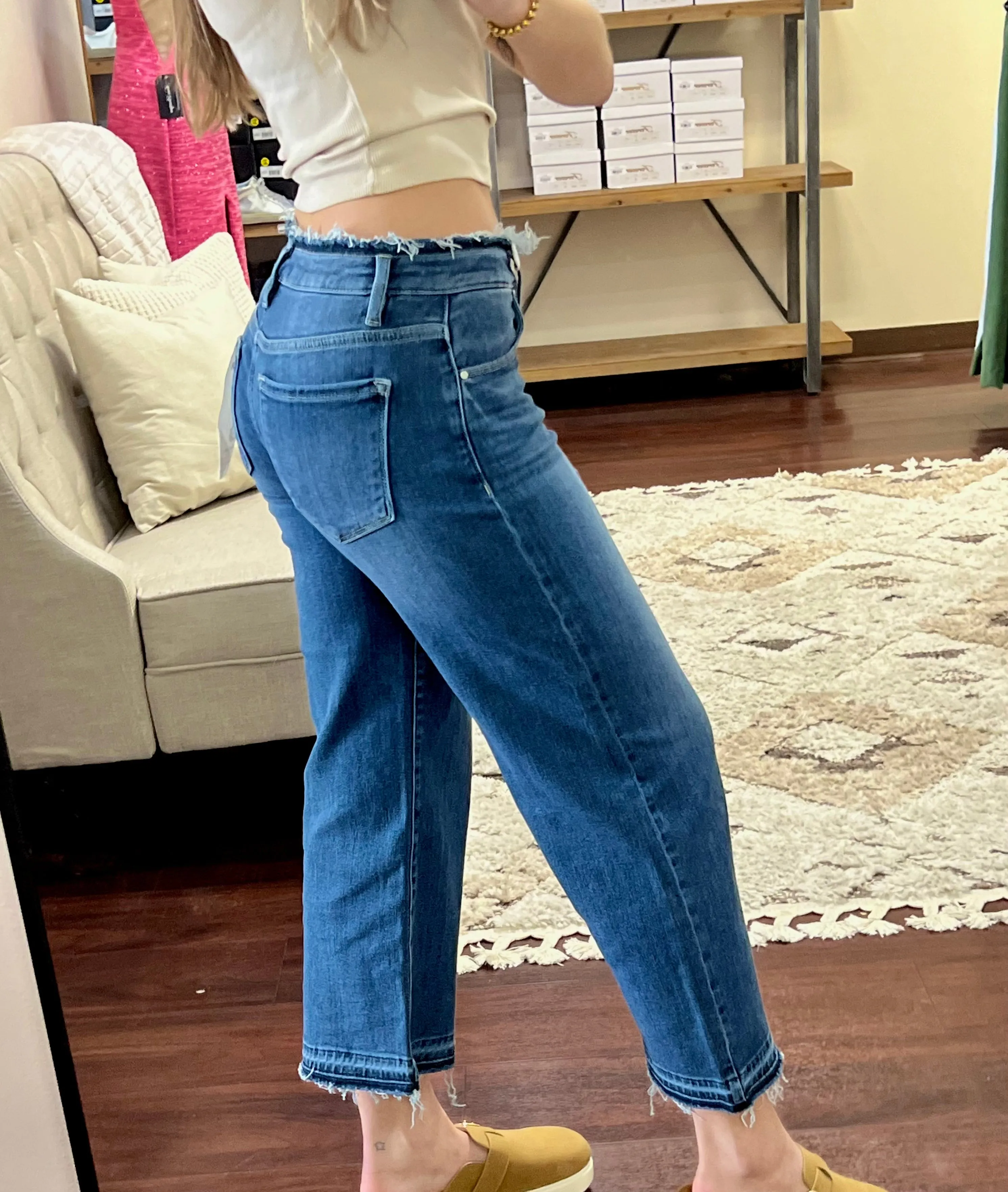 Risen Cropped Mid Rise Jeans