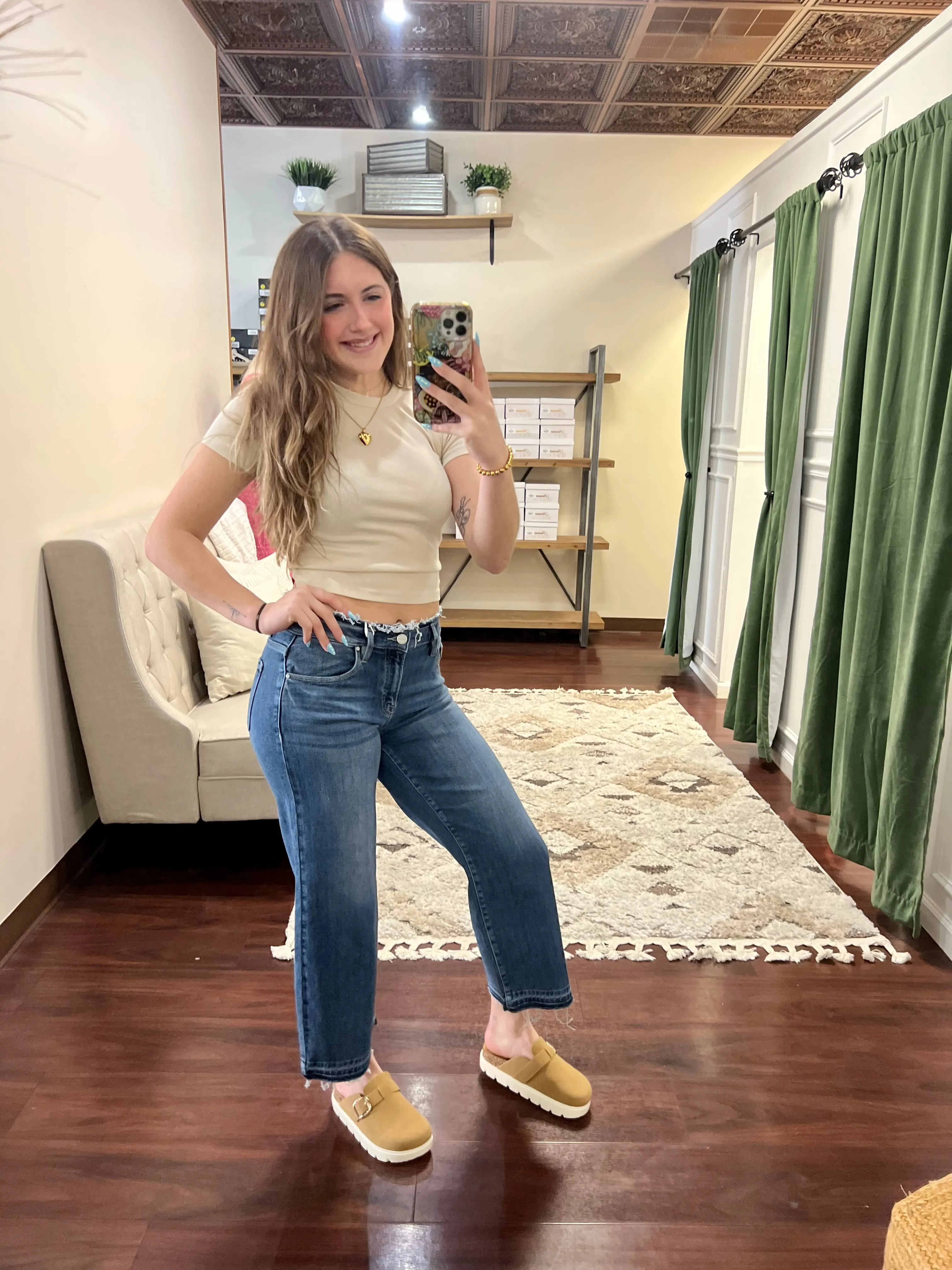 Risen Cropped Mid Rise Jeans