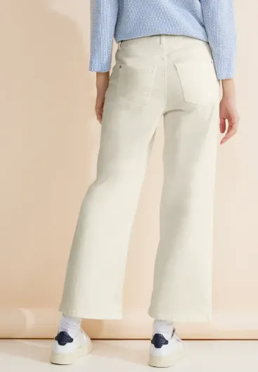 STREET ONE<BR>
Casual Fit Denim Culotte Trousers<BR>
Ecru White<BR>