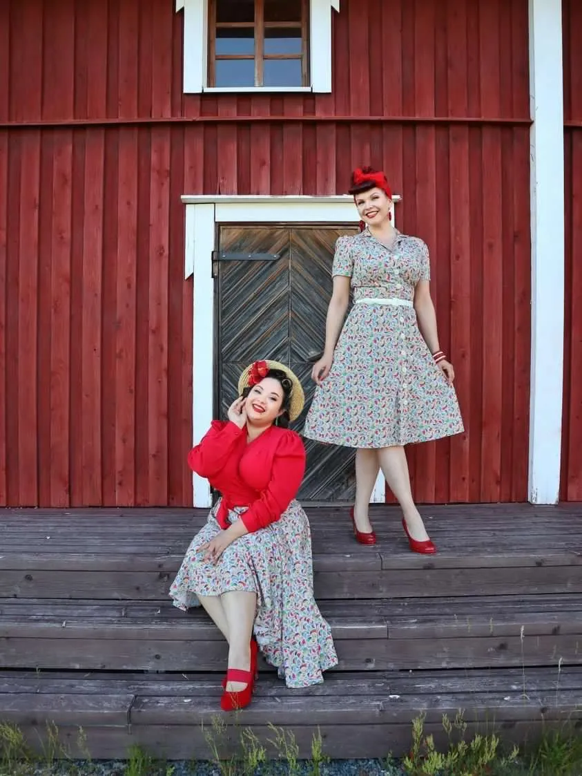 The "Beverly" Button Front Full Circle Skirt with Pockets in Tutti Frutti Print, Authentic 1950s Vintage Style