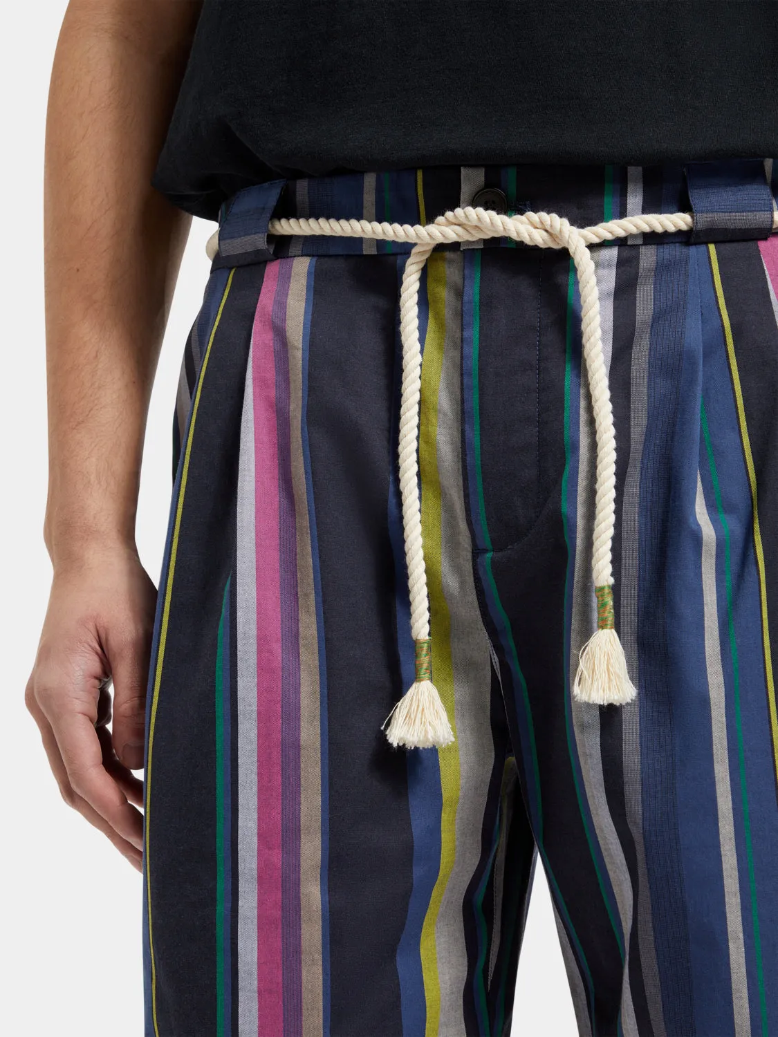 Twilt blanket-striped shorts