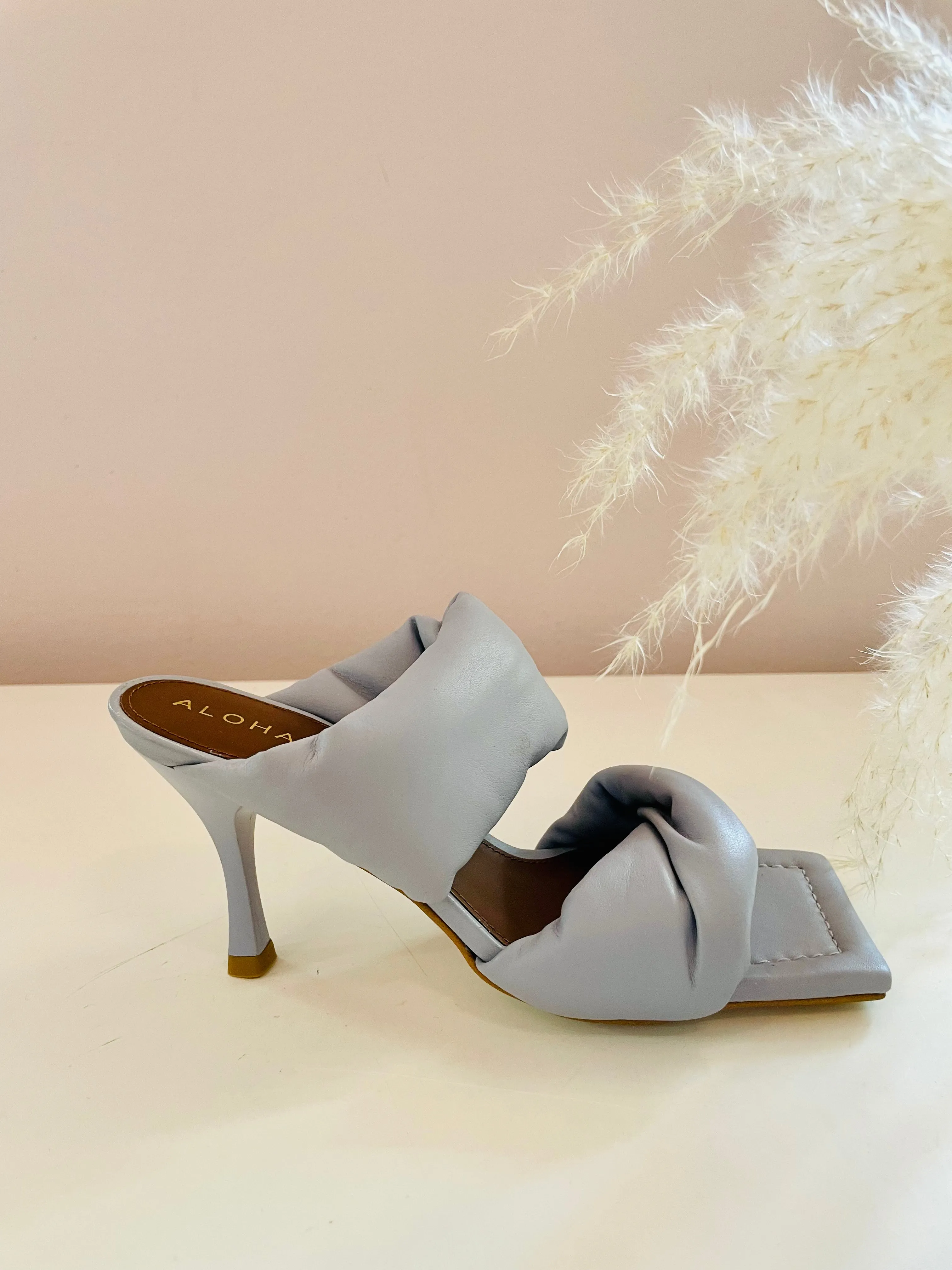 Twist Strap - Leather Mules