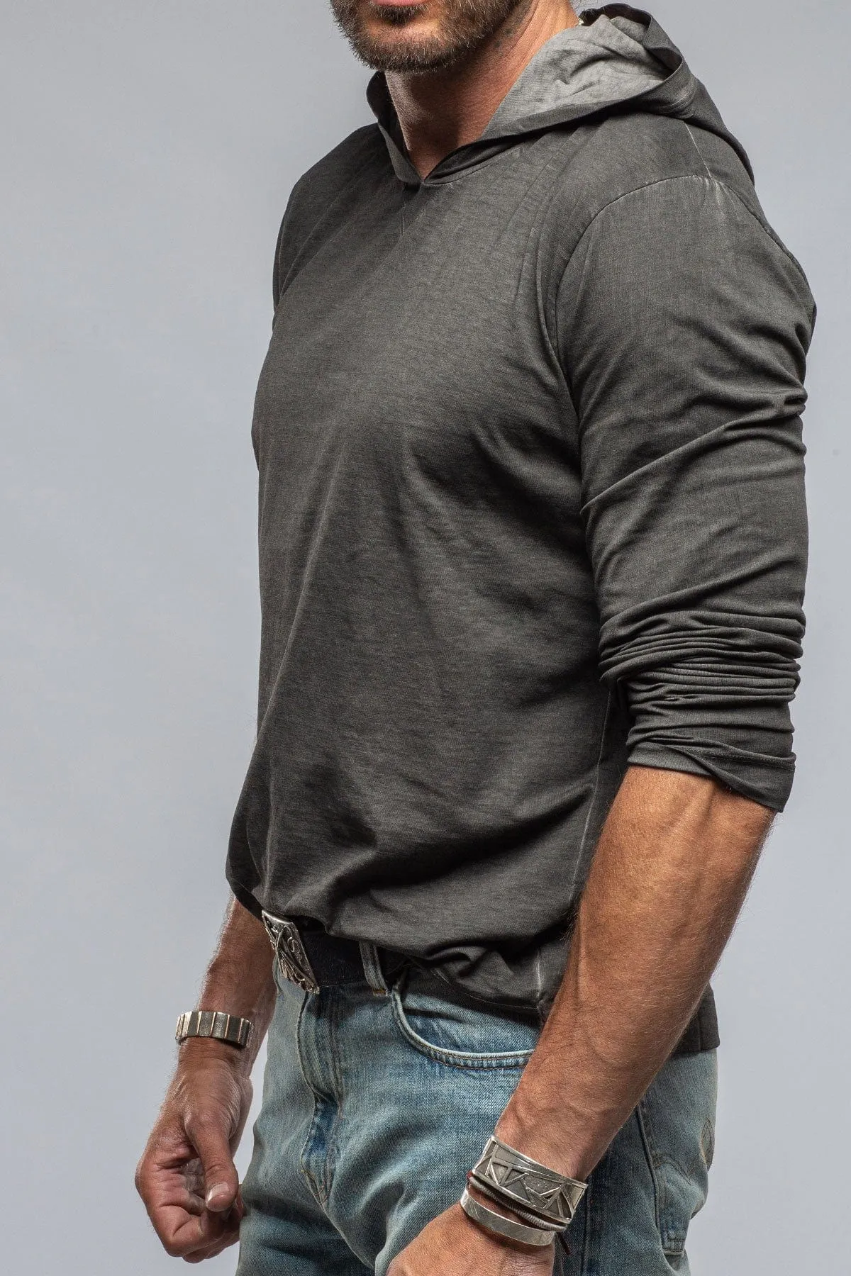 Ventura Hooded Tee in Charcoal