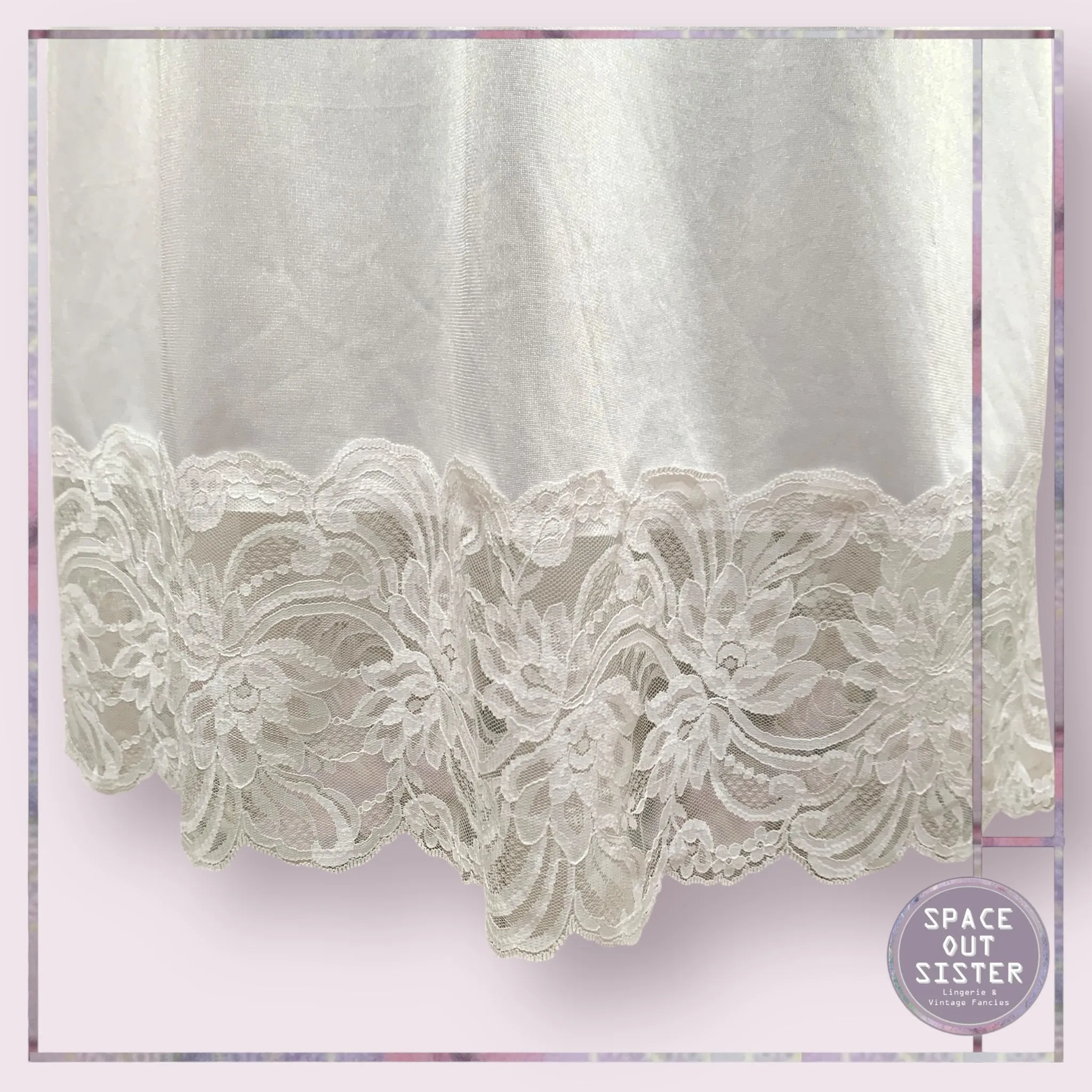 Vintage Half Slip in White