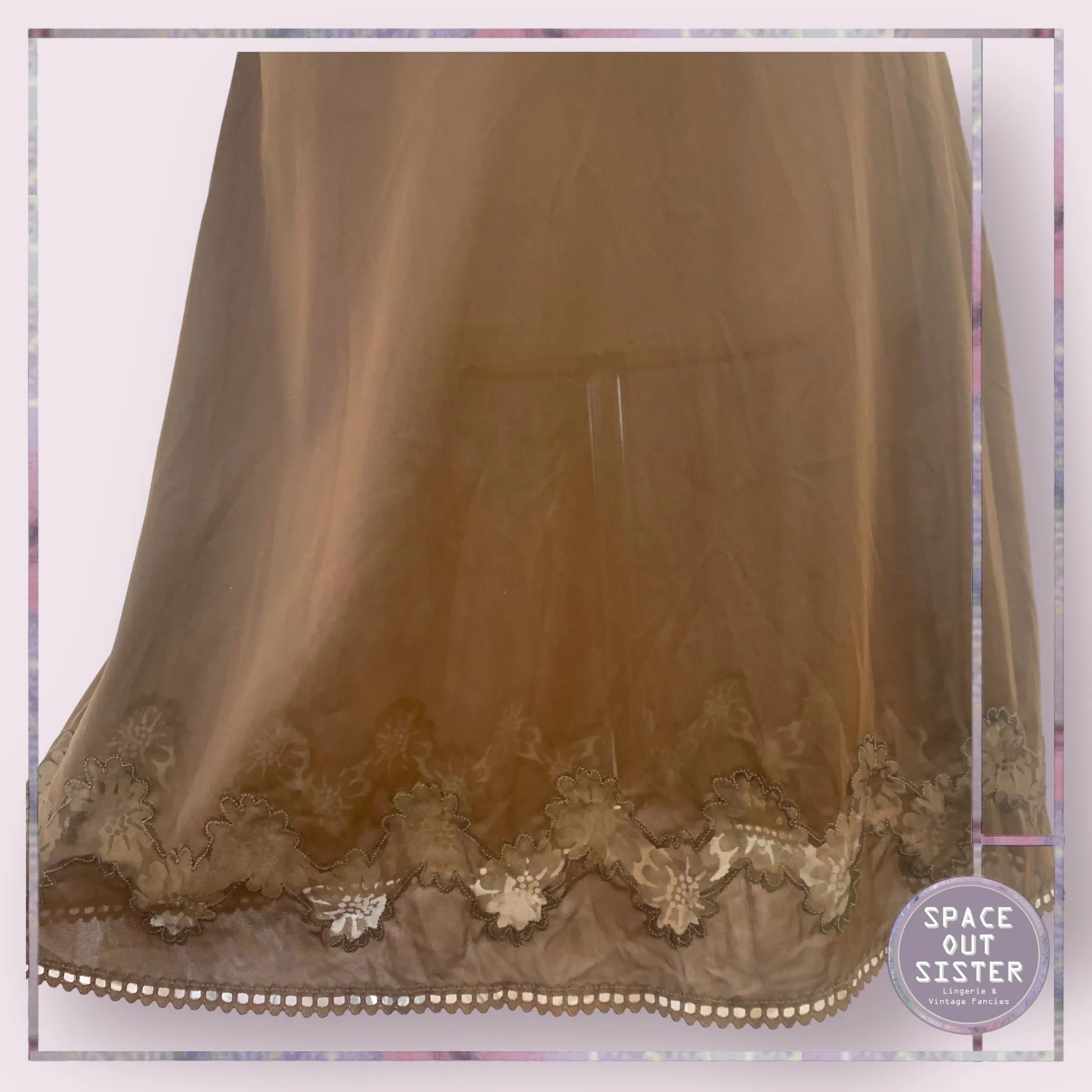 Vintage Lora Slip