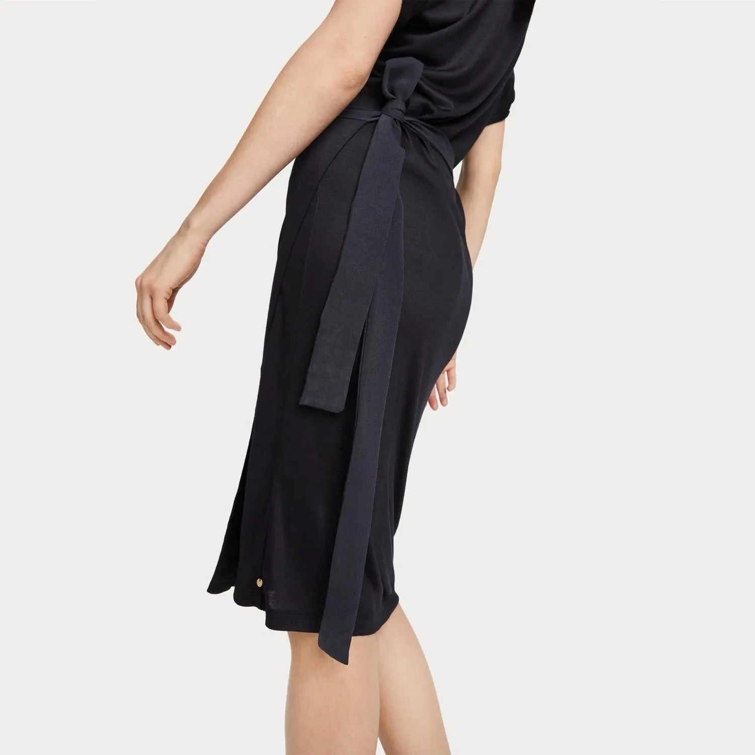 Viscose Wrap Dress (Black)